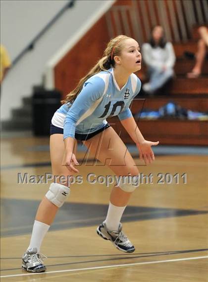 Thumbnail 1 in La Salle vs. St. Lucy's (CIF SS D2AA Final) photogallery.