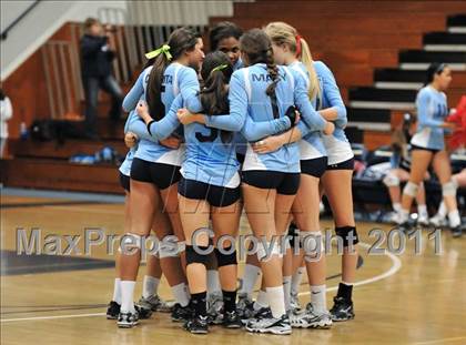 Thumbnail 1 in La Salle vs. St. Lucy's (CIF SS D2AA Final) photogallery.