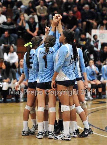 Thumbnail 1 in La Salle vs. St. Lucy's (CIF SS D2AA Final) photogallery.