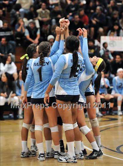 Thumbnail 3 in La Salle vs. St. Lucy's (CIF SS D2AA Final) photogallery.