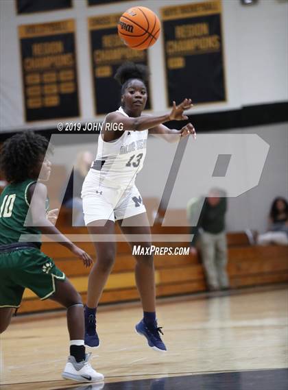 Thumbnail 3 in Marietta vs. Wesleyan photogallery.