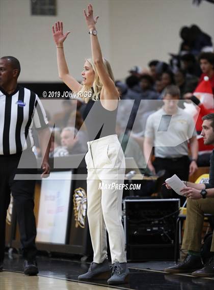 Thumbnail 3 in Marietta vs. Wesleyan photogallery.