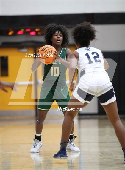 Thumbnail 2 in Marietta vs. Wesleyan photogallery.