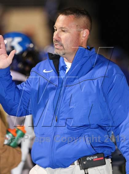 Thumbnail 3 in Argyle vs. Krum (UIL 3A D2 Bi-District Playoff) photogallery.
