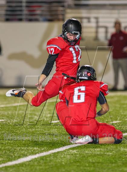 Thumbnail 1 in Argyle vs. Krum (UIL 3A D2 Bi-District Playoff) photogallery.