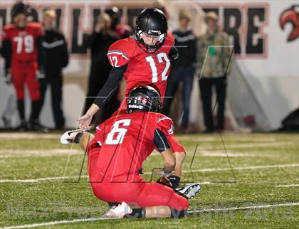 Thumbnail 2 in Argyle vs. Krum (UIL 3A D2 Bi-District Playoff) photogallery.