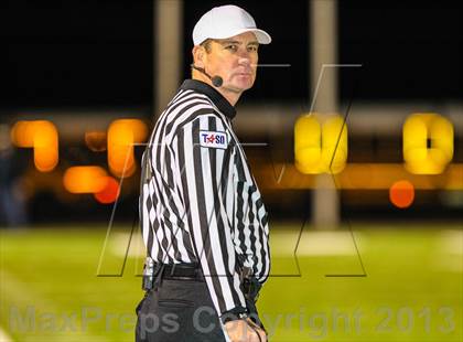 Thumbnail 2 in Argyle vs. Krum (UIL 3A D2 Bi-District Playoff) photogallery.