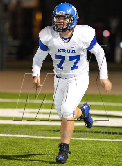 Thumbnail 3 in Argyle vs. Krum (UIL 3A D2 Bi-District Playoff) photogallery.