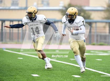 Thumbnail 3 in Harlan vs O'Connor (Freshman B) photogallery.