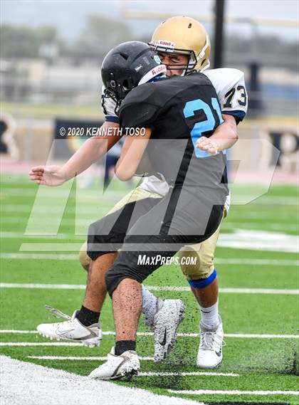Thumbnail 3 in Harlan vs O'Connor (Freshman B) photogallery.