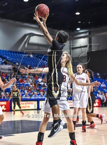 Thumbnail 2 in Russellville vs. Jonesboro (AAA 6A Final) photogallery.