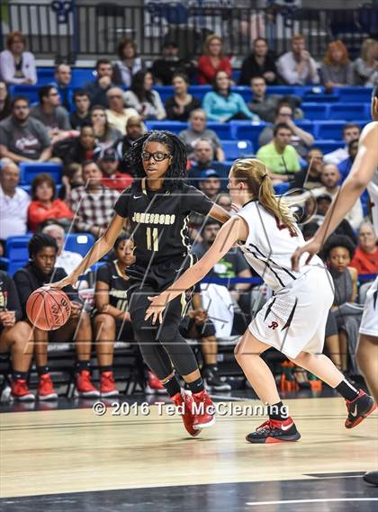 Thumbnail 3 in Russellville vs. Jonesboro (AAA 6A Final) photogallery.