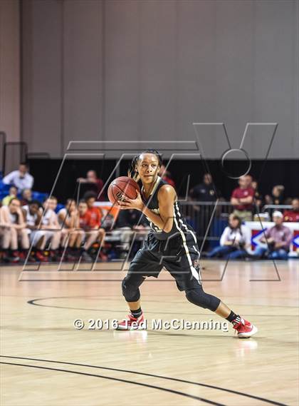 Thumbnail 3 in Russellville vs. Jonesboro (AAA 6A Final) photogallery.