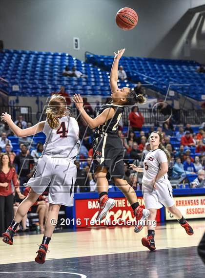 Thumbnail 3 in Russellville vs. Jonesboro (AAA 6A Final) photogallery.