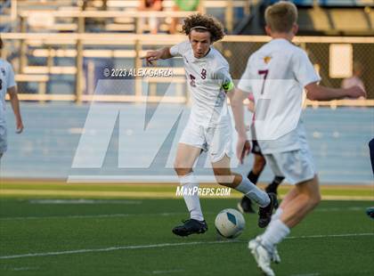 Thumbnail 2 in Seven Lakes vs Dripping Springs  (UIL 6A Soccer Final) photogallery.