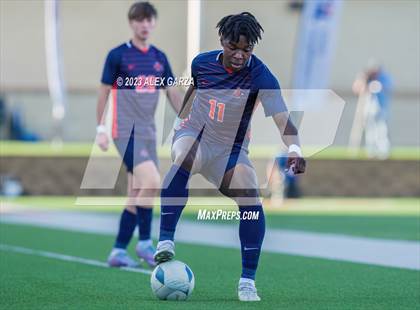 Thumbnail 1 in Seven Lakes vs Dripping Springs  (UIL 6A Soccer Final) photogallery.