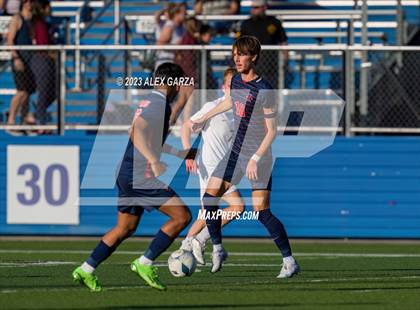 Thumbnail 2 in Seven Lakes vs Dripping Springs  (UIL 6A Soccer Final) photogallery.
