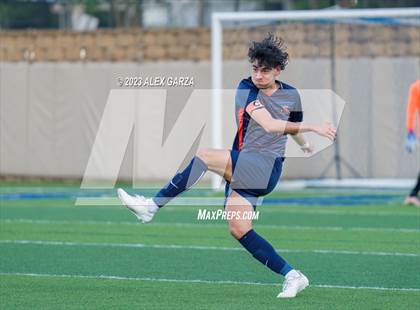 Thumbnail 2 in Seven Lakes vs Dripping Springs  (UIL 6A Soccer Final) photogallery.