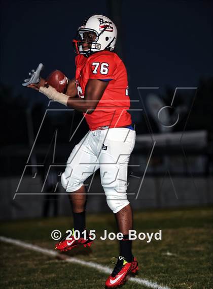Thumbnail 2 in Huntsville @ Bob Jones photogallery.