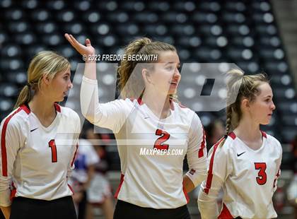 Thumbnail 1 in Columbus vs. Gunter (UIL 3A Semifinal) photogallery.