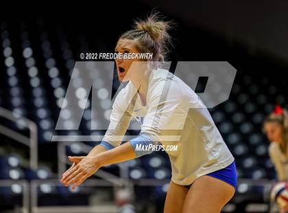 Thumbnail 3 in Columbus vs. Gunter (UIL 3A Semifinal) photogallery.