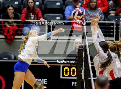 Thumbnail 3 in Columbus vs. Gunter (UIL 3A Semifinal) photogallery.