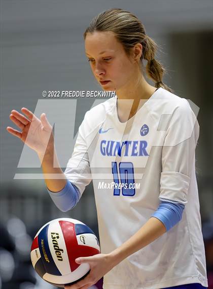 Thumbnail 1 in Columbus vs. Gunter (UIL 3A Semifinal) photogallery.