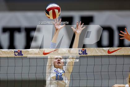 Thumbnail 3 in Columbus vs. Gunter (UIL 3A Semifinal) photogallery.
