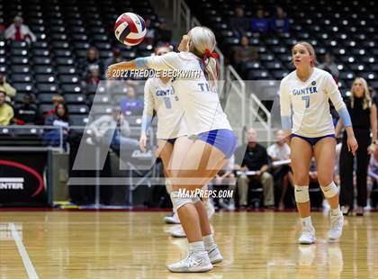 Thumbnail 1 in Columbus vs. Gunter (UIL 3A Semifinal) photogallery.