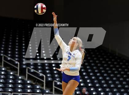 Thumbnail 3 in Columbus vs. Gunter (UIL 3A Semifinal) photogallery.
