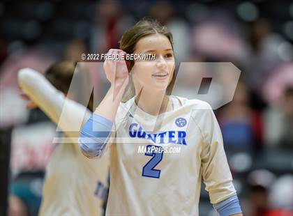Thumbnail 1 in Columbus vs. Gunter (UIL 3A Semifinal) photogallery.