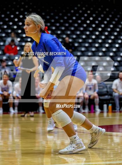 Thumbnail 3 in Columbus vs. Gunter (UIL 3A Semifinal) photogallery.
