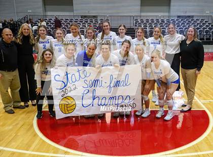 Thumbnail 3 in Columbus vs. Gunter (UIL 3A Semifinal) photogallery.
