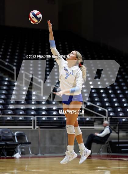 Thumbnail 2 in Columbus vs. Gunter (UIL 3A Semifinal) photogallery.