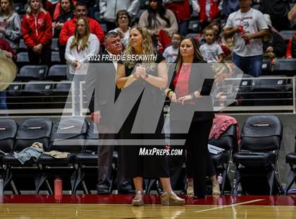 Thumbnail 2 in Columbus vs. Gunter (UIL 3A Semifinal) photogallery.