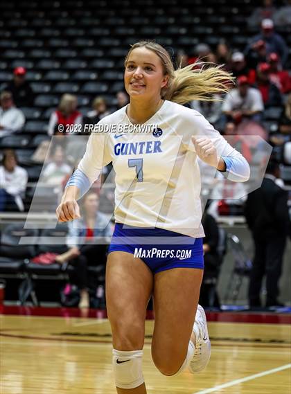 Thumbnail 3 in Columbus vs. Gunter (UIL 3A Semifinal) photogallery.
