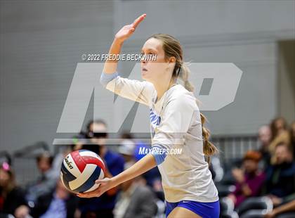 Thumbnail 2 in Columbus vs. Gunter (UIL 3A Semifinal) photogallery.