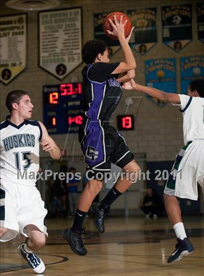 Thumbnail 3 in Rancho Cucamonga vs Chino Hills (I have a Dream Classic) photogallery.