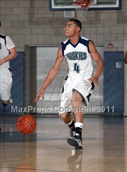 Thumbnail 2 in Rancho Cucamonga vs Chino Hills (I have a Dream Classic) photogallery.