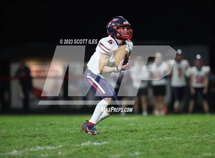 Thumbnail 3 in Indian Valley @ Logan Elm (OHSAA D4 Regional) photogallery.
