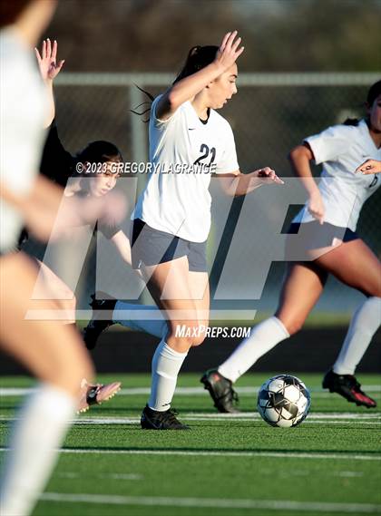 Thumbnail 3 in Keller vs Fossil Ridge photogallery.