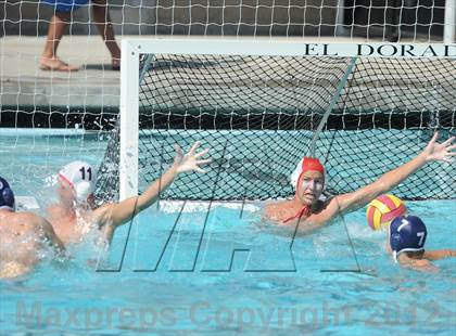 Thumbnail 3 in Tesoro vs Palos Verdes (TRX Weisz Cup) photogallery.