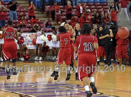 Thumbnail 2 in Vallejo vs. St. Francis (CIF SJS D2 Final) photogallery.