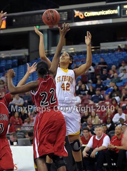 Thumbnail 2 in Vallejo vs. St. Francis (CIF SJS D2 Final) photogallery.