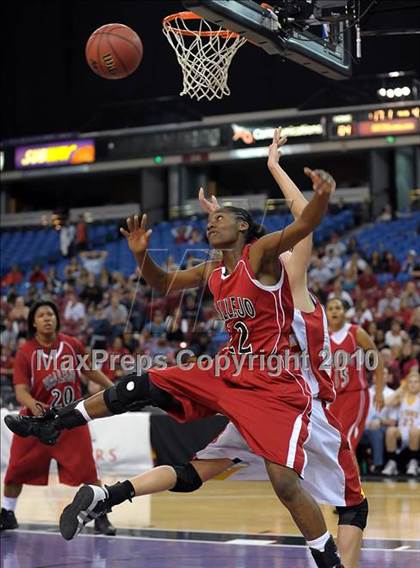 Thumbnail 1 in Vallejo vs. St. Francis (CIF SJS D2 Final) photogallery.