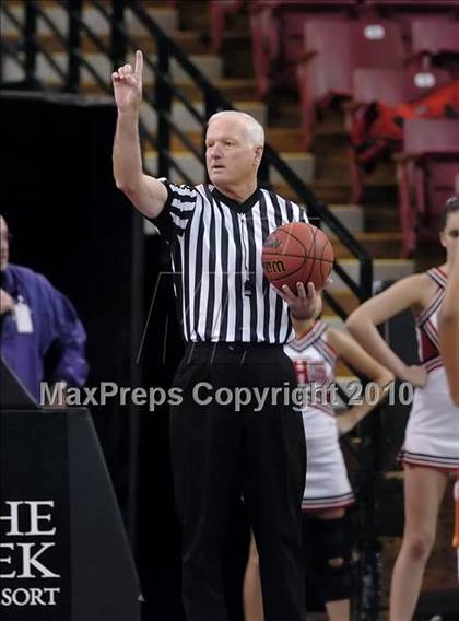 Thumbnail 1 in Vallejo vs. St. Francis (CIF SJS D2 Final) photogallery.