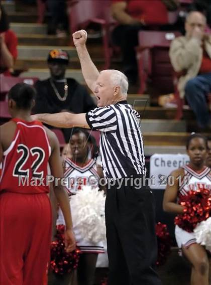 Thumbnail 1 in Vallejo vs. St. Francis (CIF SJS D2 Final) photogallery.