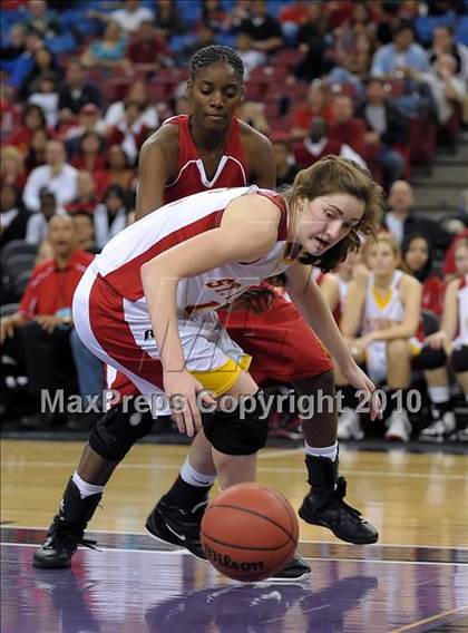 Thumbnail 1 in Vallejo vs. St. Francis (CIF SJS D2 Final) photogallery.