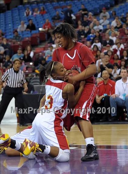 Thumbnail 2 in Vallejo vs. St. Francis (CIF SJS D2 Final) photogallery.