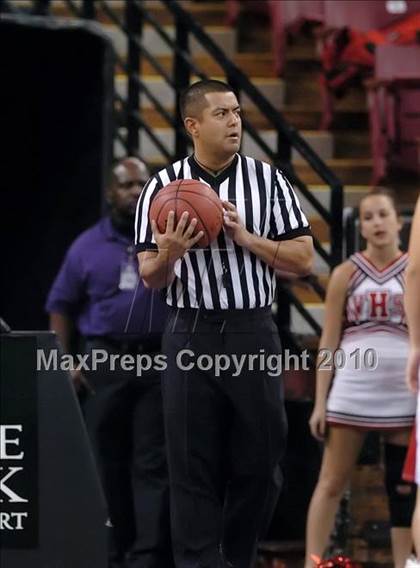Thumbnail 2 in Vallejo vs. St. Francis (CIF SJS D2 Final) photogallery.